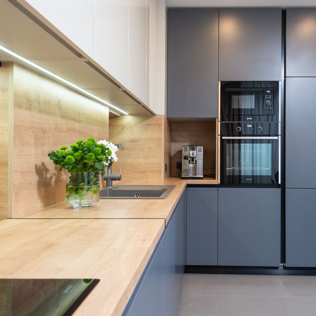 مركز صيانة لوفرا